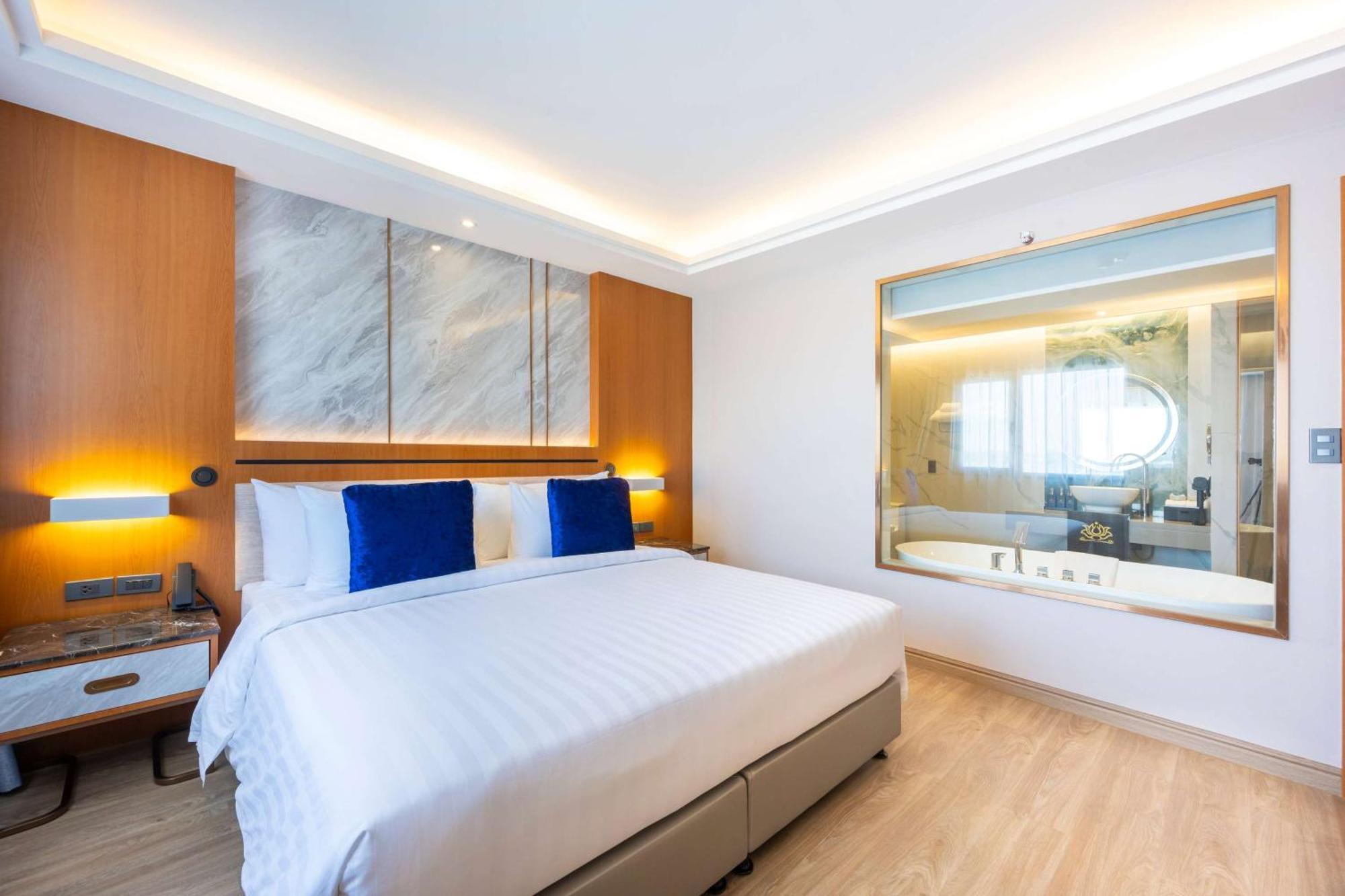 Hotel Wyndham Jomtien Pattaya Na Chom Thian Exteriér fotografie
