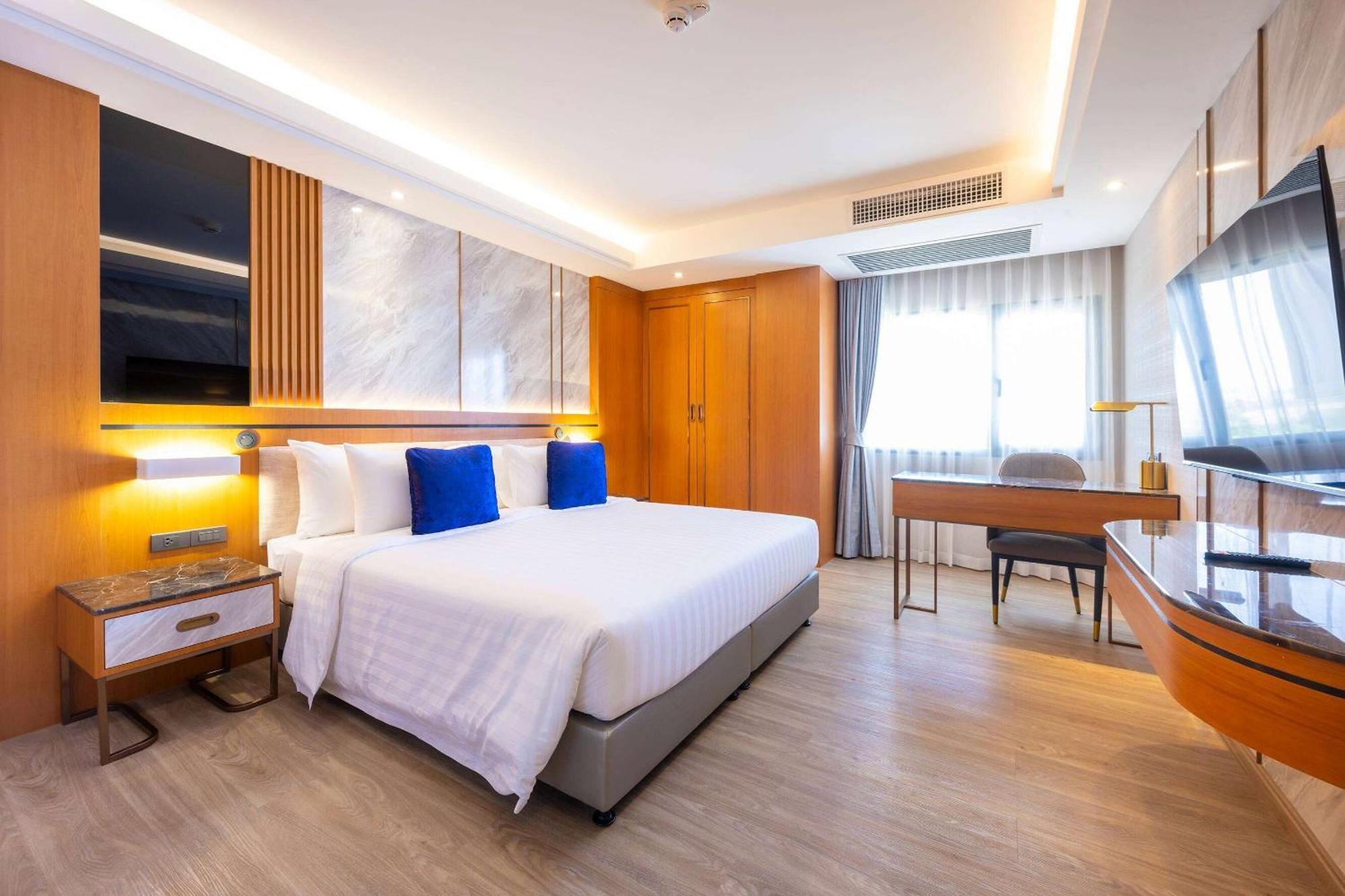 Hotel Wyndham Jomtien Pattaya Na Chom Thian Exteriér fotografie